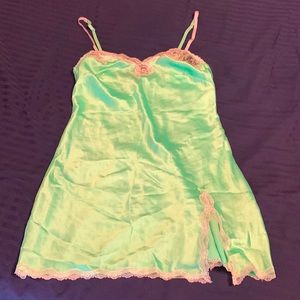 Victoria’s Secret Small Slip